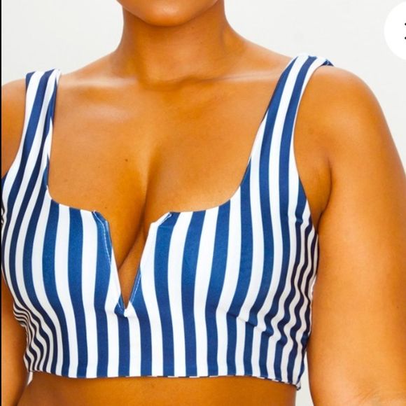 Pretty Little Thing Bikini Top - Picture 2 of 6